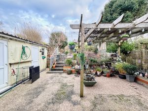 Photo 6- click for photo gallery